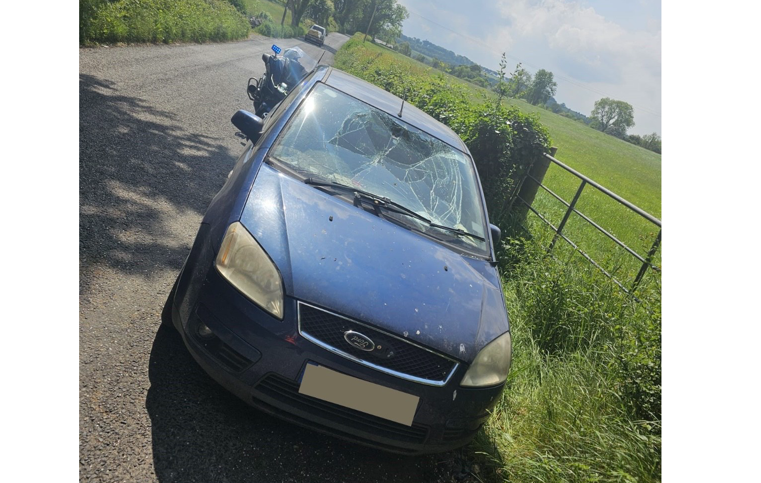 This driver shocked gardai by driving in wrecked car on rural roads