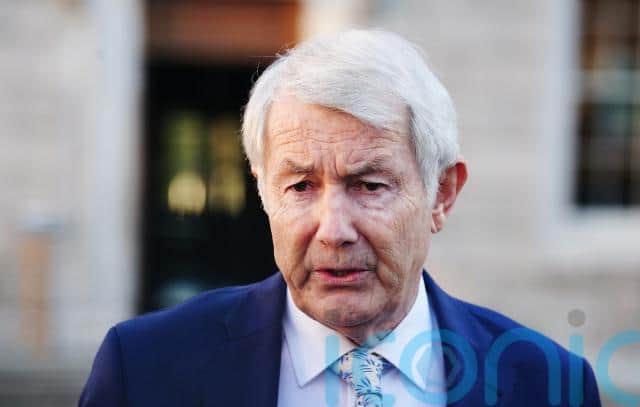 In a letter to TDs on the chamber’s Business Committee, Mr Murphy said any change to the standing orders was not within her powers, and would instead have to be considered by the Committee on Standing Orders and Dail Reform.
