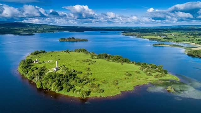 The proposed development provides for enhanced visitor facilities on lands measuring approximately 20.3 hectares located at Inis Cealtra and at two locations in Mountshannon village