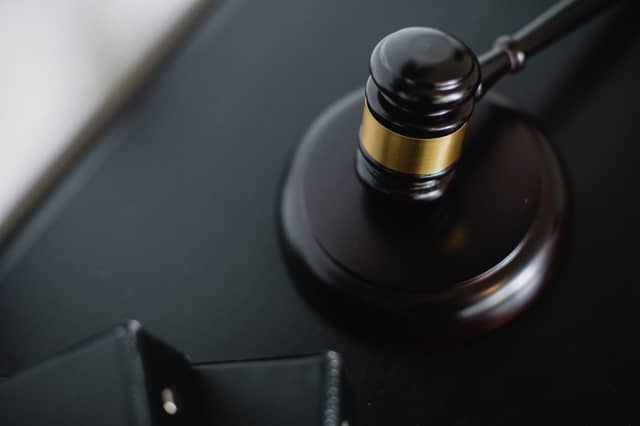 There is no legal obligation for HSE-employed psychiatrists to provide assessments for criminal cases