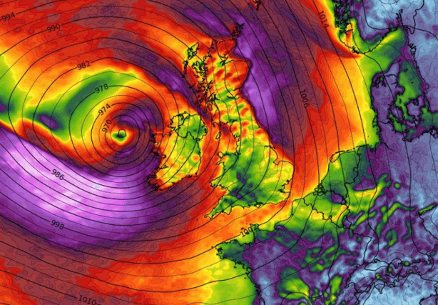 'Risk of storm' hitting Ireland this week as Met Éireann issues grim forecast