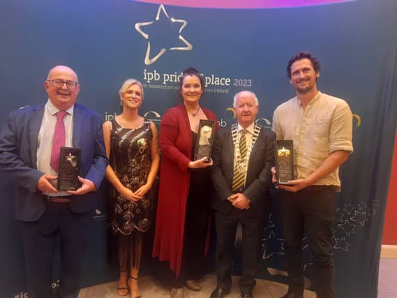 Con Corry of Ennis Men’s Shed; Bernadette Haugh, Clare County Council, Christine O'Brien, Tourism East Clare, Leas Cathaoirleach, Cllr Gabriel Keating and Harrison Gardner of Common Knowledge