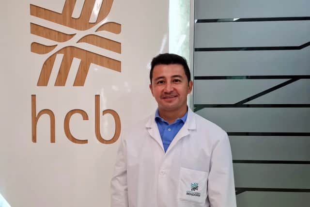 “Healthcare Abroad met us at the airport, provided all the transport and booked a hotel and got the amazing Dr Carlos Morales to come to the HCB Hospital in Denia to look at my foot and, most amazingly of all, agreed to try to fix it.