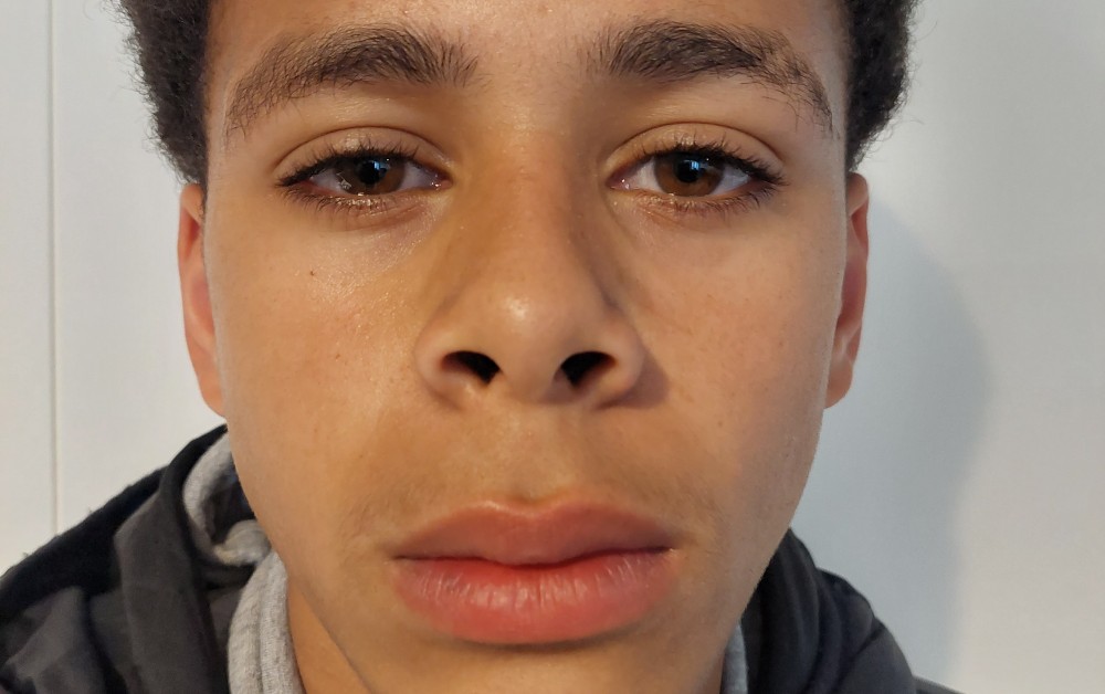 Tyrell is described as being 5 foot 8 inches in height with a medium build