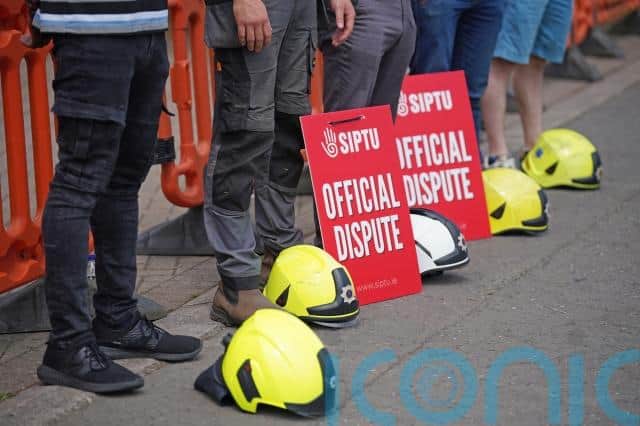 “The Siptu national committee for retained firefighters today unanimously agreed to suspend all industrial action and strike action for a period of 24 hours commencing at 12.01 am on Monday in order to facilitate the explanatory discussions at the Labour Court.”