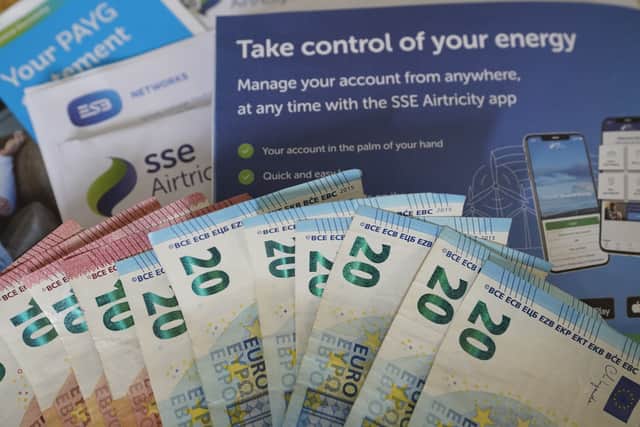 He said that the Minister for Environment Eamon Ryan is meeting with energy companies today to examine what additional measures can be put in place to protect all households on pay-as-you-go meters.
