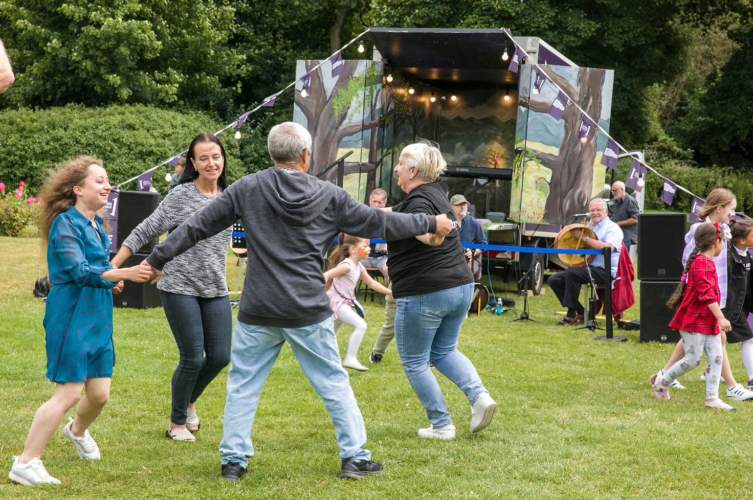 Presented by Festival in a Van, the tour is supported by Creative Ireland and Ireland’s Local Authority Network.