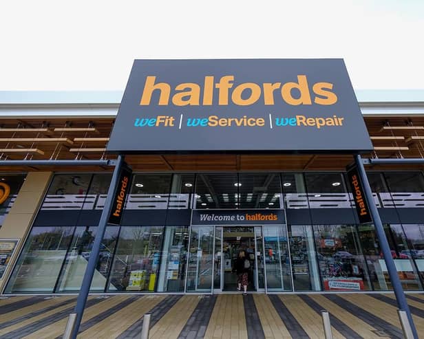 Halfords has been fined £30,000 after an investigation found it had sent nearly 500,000 unwanted marketing emails.