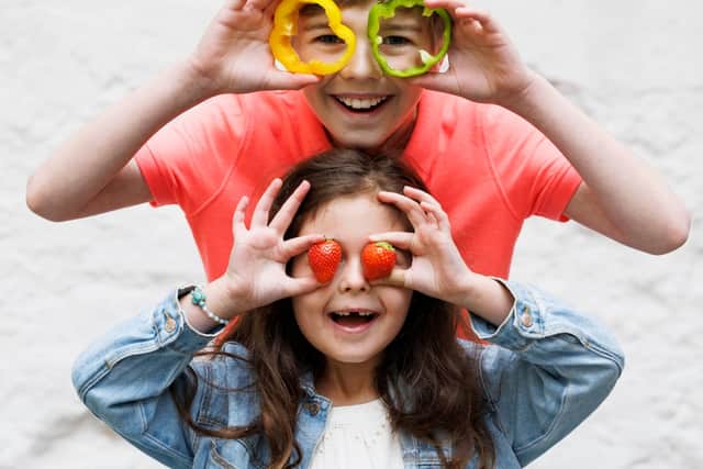 Of this, €159 (21%) was spent on foods like biscuits, crisps and chocolate; while €49 (6.6%) was spent on fruit and €37 (5%) on vegetables. This is an increase in spend on treats compared to previous campaign research, which showed that families spent on average 19% of their food budget on treat foods, 10% on fruit and 7% on vegetables.