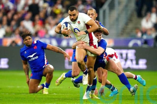 If they could just make their passes stick, Les Bleus would be cantering out of sight but perhaps as a sign of nerves, their handling was often snatched.