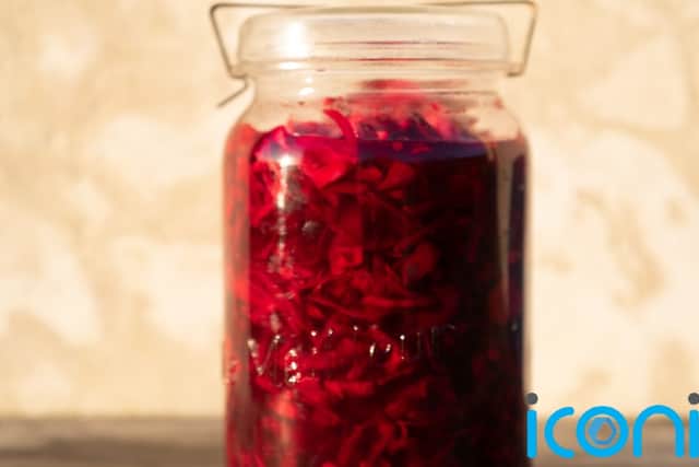 1 dried red chilli (optional