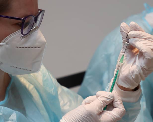 The HSE has issued advice on when not to get the Covid-19 vaccine