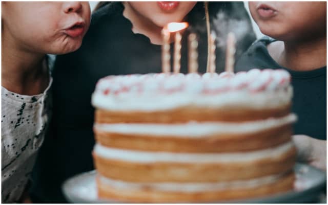 'Do the right thing', Minister for Education urges parents to reconsider kid's parties