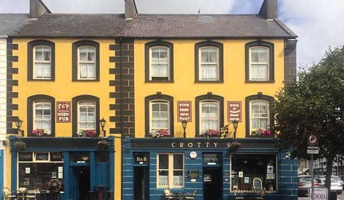 Iconic Kilrush pub and restaurant to close after over 100 years in