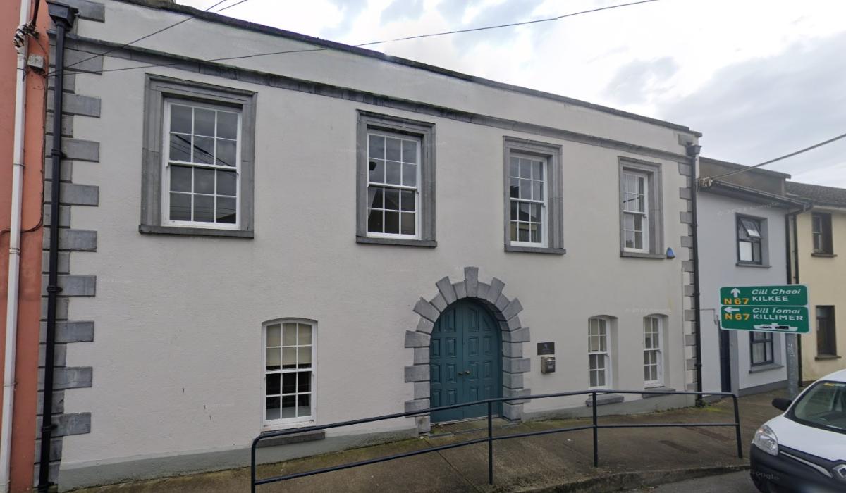 Partner of Clare TD handed suspended sentence for driving without a