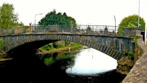 Traffic lights on Ennis bridge out of action for '2-3 weeks'