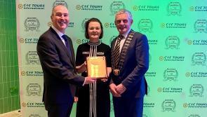 Celebrations as Cliffs of Moher Experience wins Excellence Award