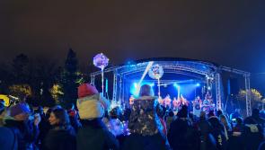 WATCH: Santa, Tony Kelly and Brian Lohan switch on the Christmas Lights in Ennis
