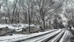 LIVE: Met Eireann extends weather warnings in Clare amid 'treacherous travel conditions'