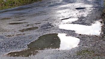 Major boost as over €1m in funding is secured to improve non-public roads in Clare