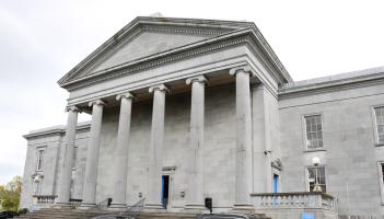 'Most significant cocaine addict in Ennis' sent indecent images and videos to counsellor