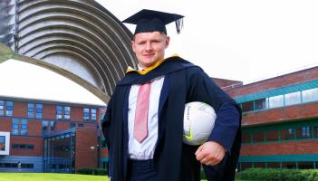 History-making Collingwood Cup-winning captain graduates from UL