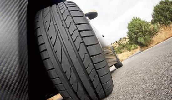 How to check your car tyres