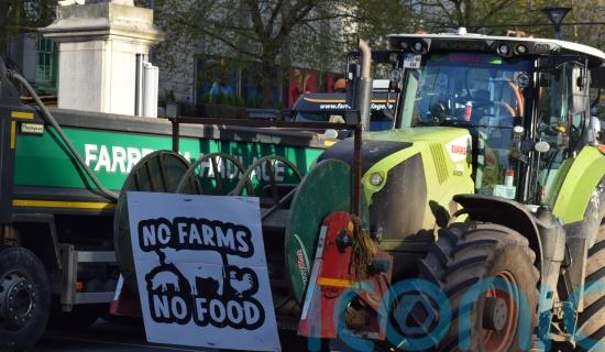 Irish parliament prepares for motion of no confidence in the Government