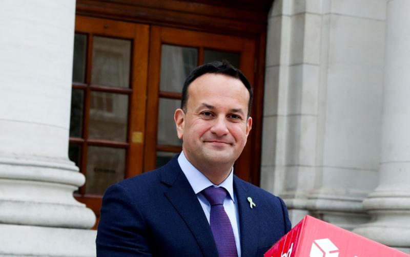 Leo Varadkar predicts 4,000 new Covid cases, but  return to restrictions "is not our intention"