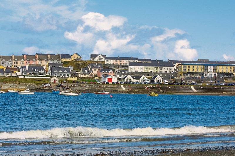 People swimming off Clare coast urged to be careful over Bank Holiday weekend