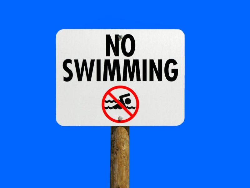 Swimming ban in place at popular Clare bathing area