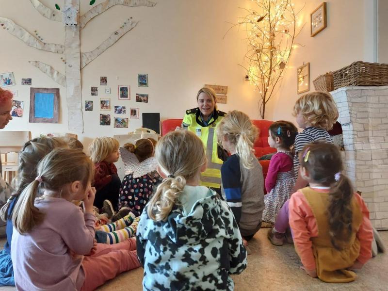 Gardaí bring  road safety message to Clare pre-school