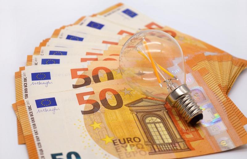 Irish households could save over &euro;10,000 in 2024 by doing these three things