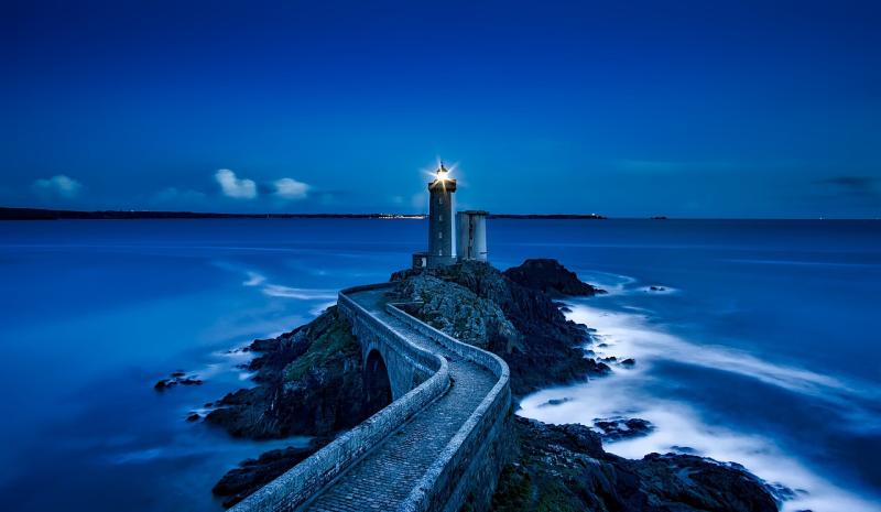 The twinning of a Clare town and French town is to be revived