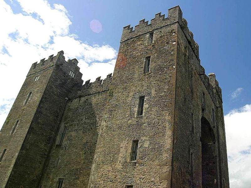 Shock over decision to 'outsource' jobs at Clare tourist attractions