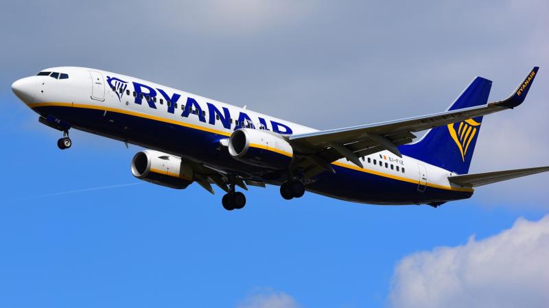 Ryanair flight forced to return to Dublin Airport amid serious issue onboard