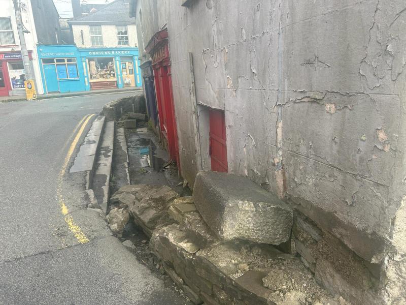 Urgent action sought to address ‘ridiculous’ traffic bottleneck in Ennistymon
