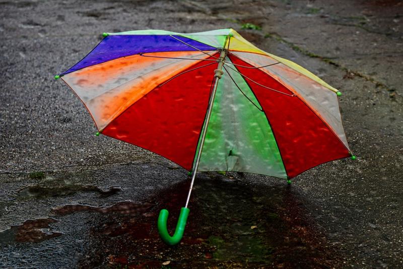 ALERT: Met Éireann extends status orange weather warning to Clare as Storm Darragh approaches