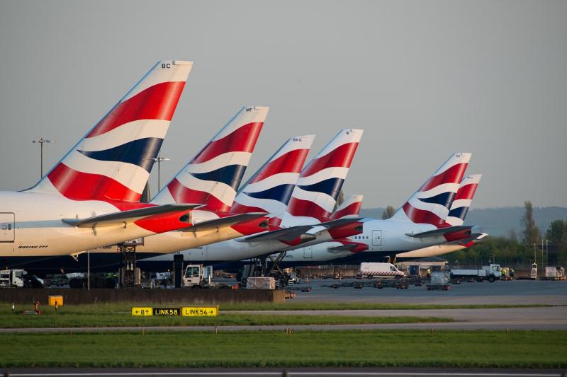 LIVE: Flights diverted to Shannon as Heathrow Airport is closed following fire