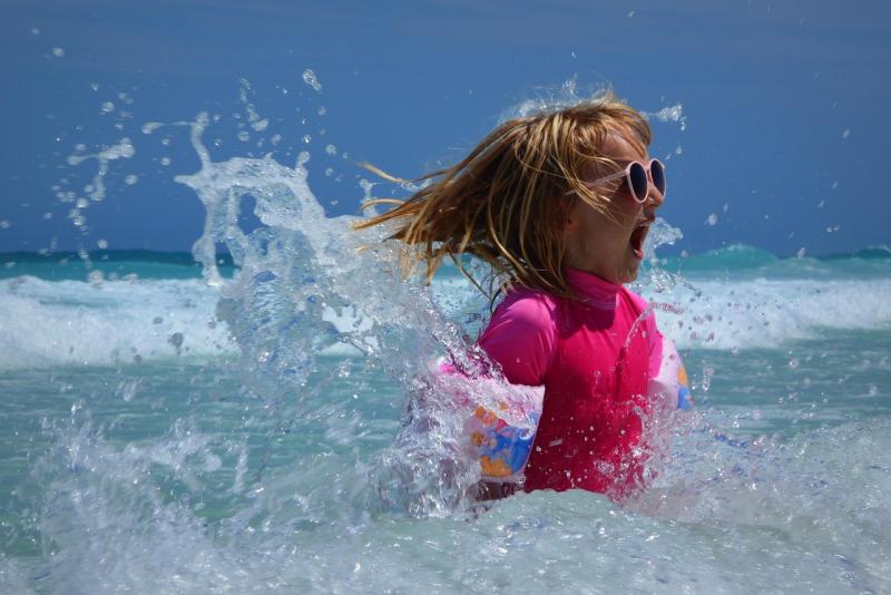 Two Clare beaches cleared for swimming once again as restrictions are lifted