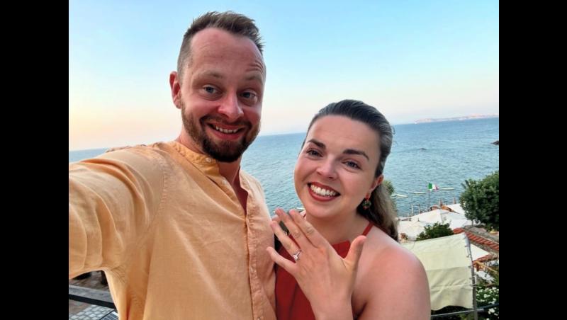 Clare musicians engaged! Hermitage Green drummer to wed local harpist