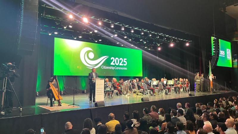 More than 100 Clare residents become Irish citizens following latest ceremony in Killarney