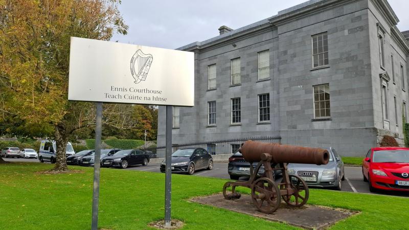 &lsquo;Highly intoxicated&rsquo; Clare man abused garda&iacute; who disturbed him while he was &lsquo;out cold&rsquo; 