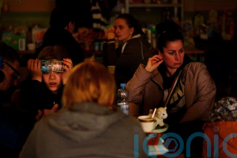 Minister confident Government can cope with rising number of Ukrainian refugees