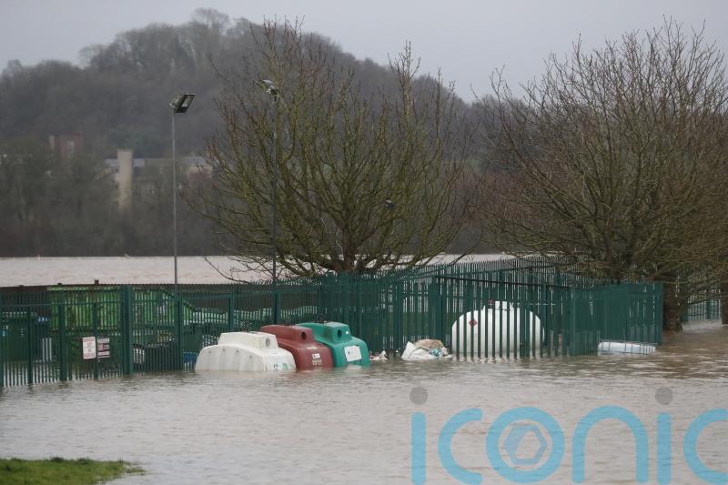 Government urged to take action to allow flood defences to be completed