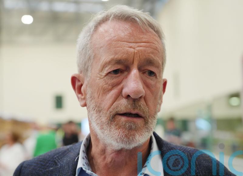 Sean Kelly ‘reconsidering’ presidential run