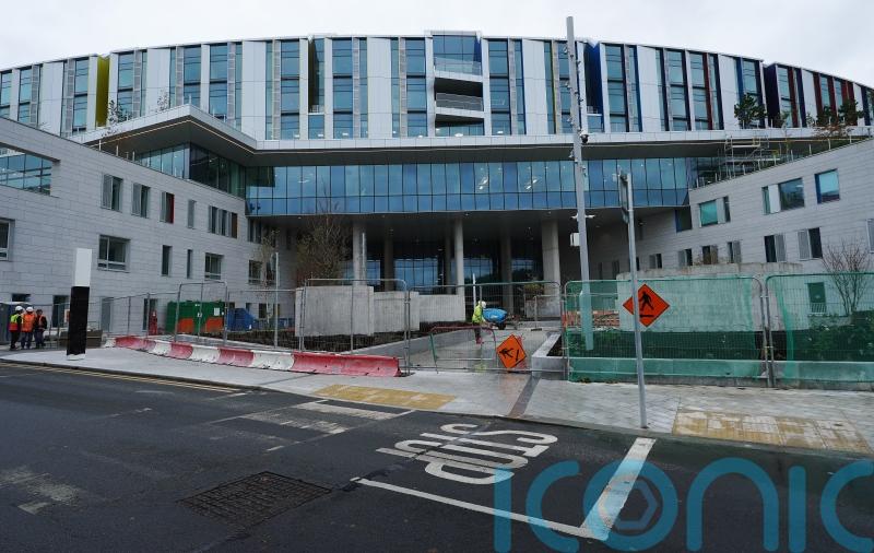 Children&rsquo;s hospital contractor cites &lsquo;design changes&rsquo; amid completion date doubt